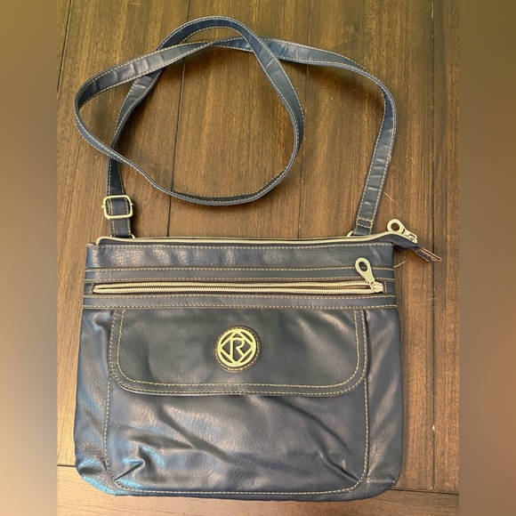 Relic Crossbody Purse Satchel Bag faux leather Vegan with matching wallet EUC - Picture 1 of 16